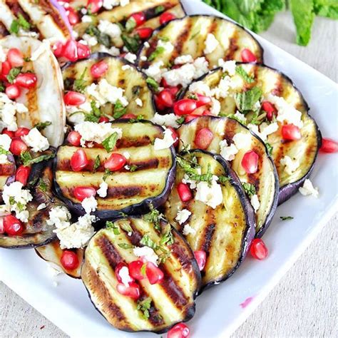 Gegrilde Aubergine Salade Met Feta En Granaatappel Artofit