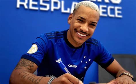 Cruzeiro Anuncia A Chegada De Matheus Pereira Muito Feliz