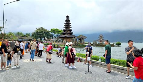 Nusabali Libur Lebaran Kunjungan Wisatawan Ke Tabanan Landai