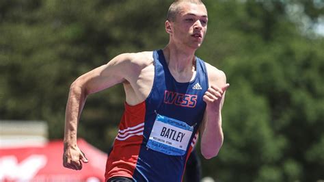 Ottawa Area Sprinter Breaks Canadian High School M Record Canadian