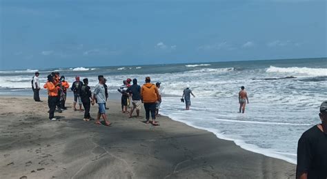 Satu Hari Tiga Peristiwa Wisatawan Tenggelam Di Pantai Palabuhanratu