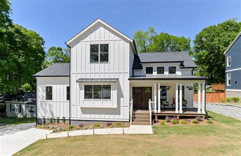 Modern Farmhouse Exterior Landhausstil Häuser Atlanta von