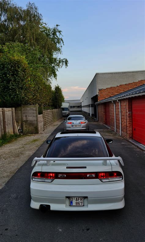 Mounted a 326 wing on my mate's 180sx, looks sick imo : JDM