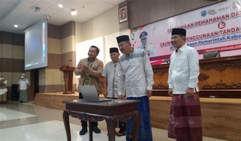 Transformasi Digital Pemkab Probolinggo Launching Tanda Tangan