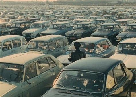 Pin By Er Cristich On Flying Circus Jacques Tati Cinema Movie Shots