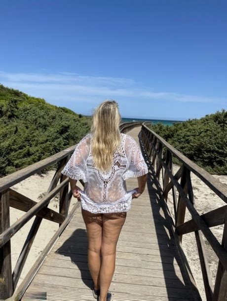 Upskirt Park Porn Pics Nude Pictures BustyPics