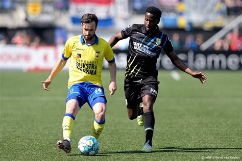 Sc Cambuur Sluit Af Met Ruime Zege Op Rkc Waalwijk