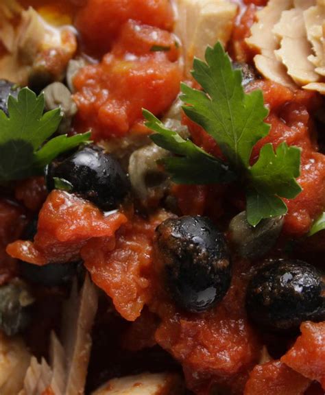 Sugo Con Tonno Olive E Capperi Per Una Pasta Veloce E Gustosa Pomi