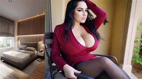 Anastasiya Berthier Wiki Facts Curvy Model Plus Size Star Instagram