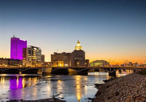15 Best Things To Do In Cedar Rapids Ia The Amazing Traveler