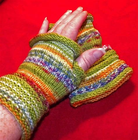 Fingerless Gloves Using Sock Yarn And Knittingboards Sock Loom By Lea