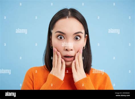 Asian Happy Shocked Face Hi Res Stock Photography And Images Alamy