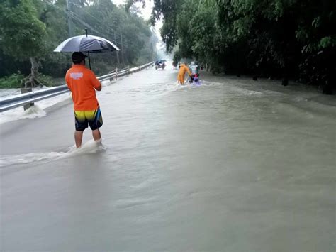 Ilang Kalsada Sa Bula Camarines Sur Hindi Madaanan Dahil Sa Baha