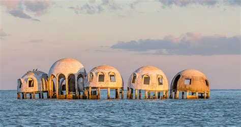 'Like Being On Another Planet': Inside The One-Of-A-Kind Dome House Off ...