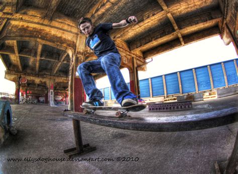 City Skatepark by ellysdoghouse on DeviantArt