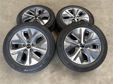 17 Inch Originele Velgen Zomerbanen Kia E Niro 2910 Q4100 Originalwheelsnl