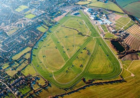 Cheltenham Racecourse Country Life Everand