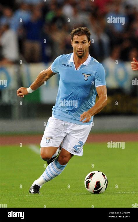 Lorik Cana Martohet