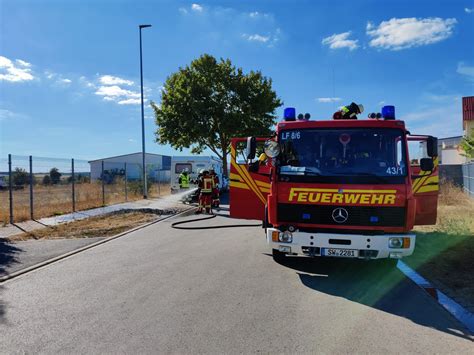 Kleinbrand Im Freien Feuerwehr Geldersheim