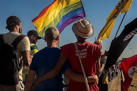 Coluna No M S Do Orgulho Luta Brasil De Fato Pernambuco