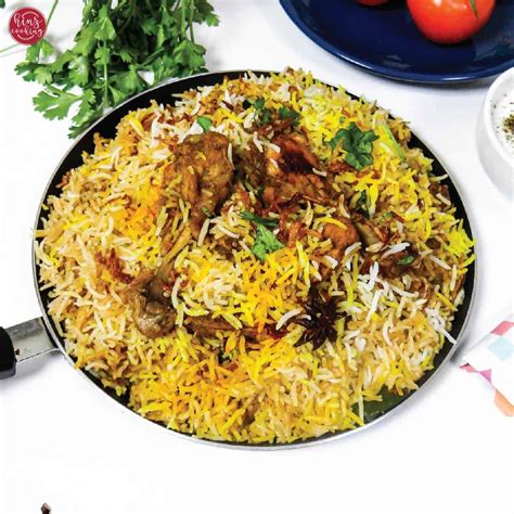 White Chicken Biryani (Sofiyani Biryani)