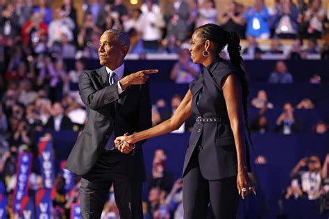 Michelle et Barack Obama saluent en Harris lespoir retrouvé