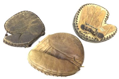 Lot Vintage Baseball Catchers Mitts Jc Higgins Ken