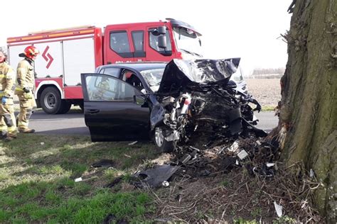 Tragiczny Wypadek W Regionie Nie Yje Jedna Osoba