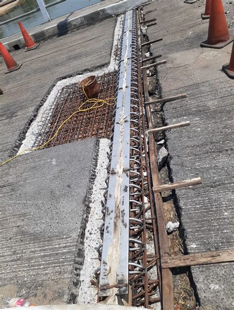 Proyek Strip Seal Expansion Joint Pada Jembatan Kawasan Industri Mitra