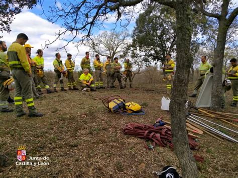 1 814 Profesionales Se Formaron En 2022 En La Lucha Contra Incendios En