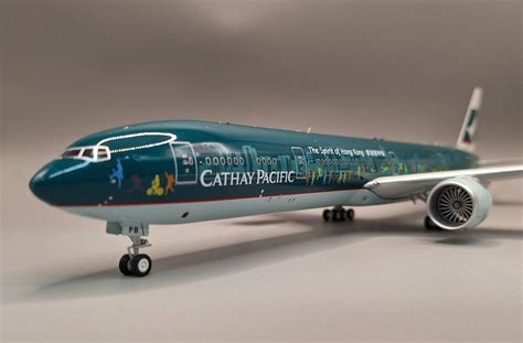 WB Models WB 777 3 016 Boeing 777 367ER Cathay Pacific The