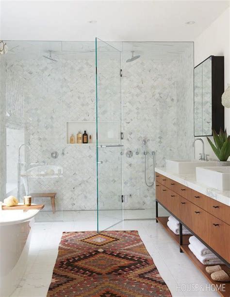 Invisible Shower Walls Are Having A Moment And This Floor To Ceiling