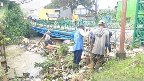 Drainase Buruk Sebabkan 16 Titik Genangan Di Kota Tangerang Koran