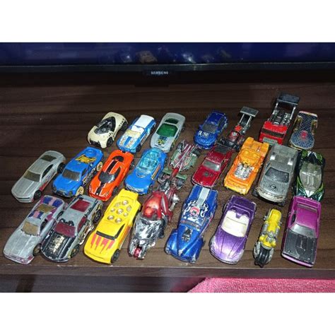 Lote Carrinhos Hot Wheels Shopee Brasil