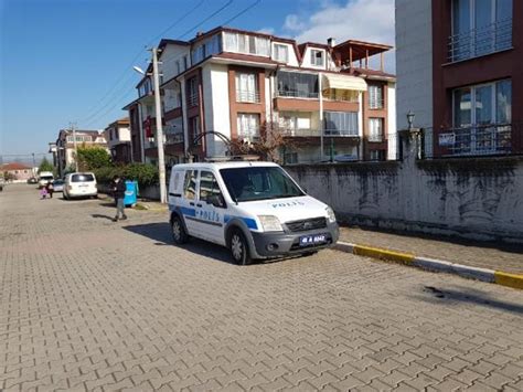 Boşanma aşamasındaki eşini çocuklarının gözü önünde öldürdü 2 Haberler