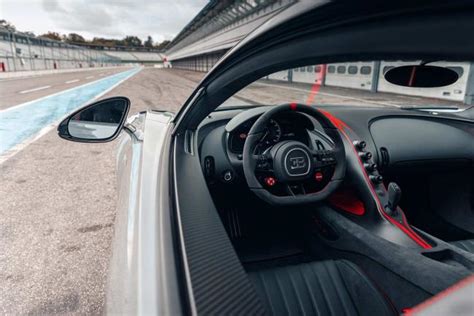 Fiche Technique Bugatti Chiron Pur Sport