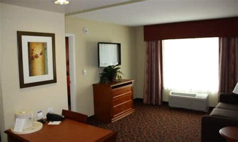 Rooms and Suites at Homewood Suites St Cloud