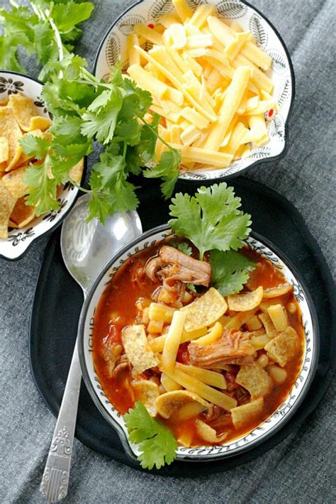 Slow Cooker Pulled Pork Chili - Foodtastic Mom