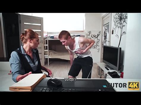 TUTOR K Profesora sexy muestra cómo sabe inglés y sexo a la perfección XVIDEOS