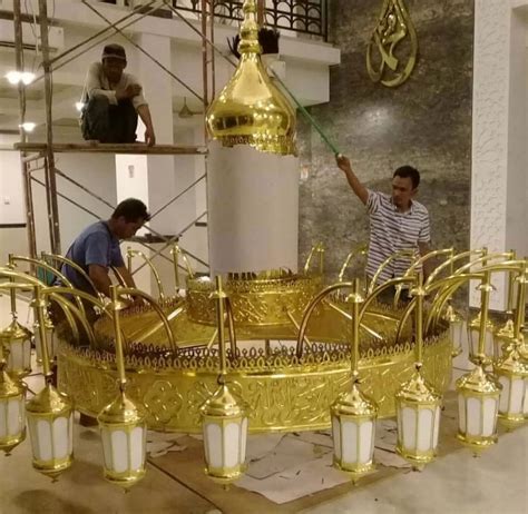 Inilah Keistimewaan Replika Lampu Gantung Masjid Nabawi 081281125758