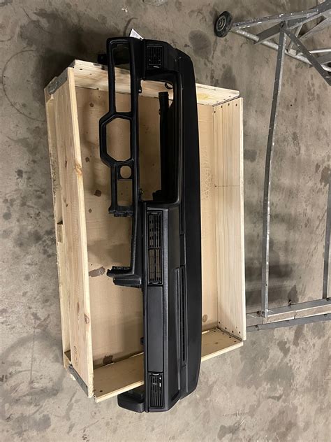 Se produkter som liknar Volvo 740 instrumentbrädan sp.. på Tradera ...