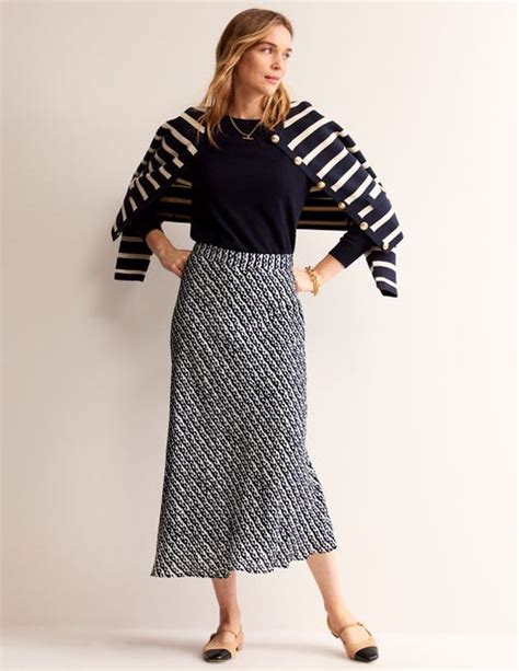 Cecelia Midi Skirt French Navy Abstract Heart Boden Uk