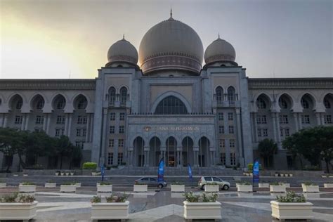 Court In Malaysia Rules Christians Can Use Allah To Refer To God