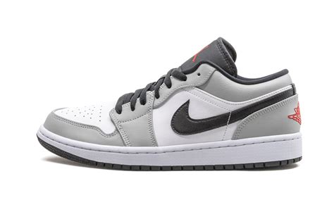 Jordan 1 Low Light Smoke Grey 553558 030 Restocks