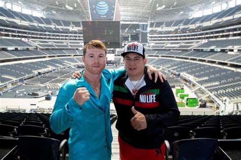 Cuánto cobra Eddy Reynoso por entrenar al Canelo Telediario México