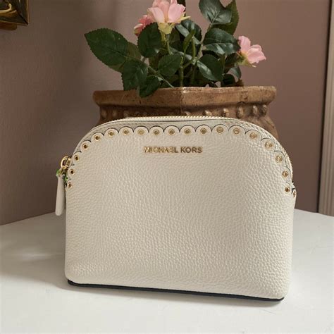 Michael Kors Cosmetic Bag White Pebbled Leather Scalloped Perforated Edge M1