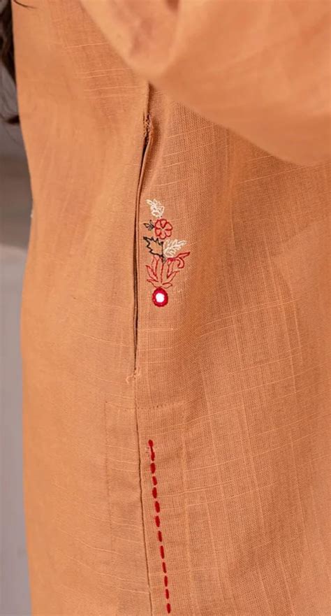 Pin By Sarita Ahuja Jain On Embroidery Embroidery Fashion Detail