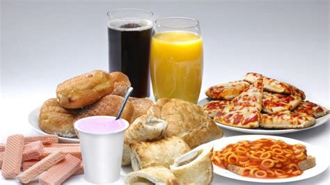 Ultraprocesados Comer cuatro veces al día estos alimentos aumenta el