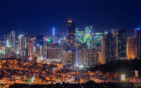 Bonifacio Global City, Taguig City, Metro Manila skyline at night. : r/pics