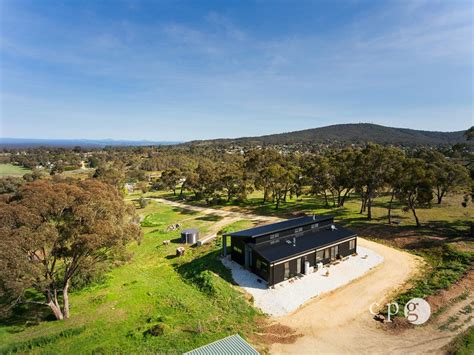 A Stump Street Maldon Vic Property Details